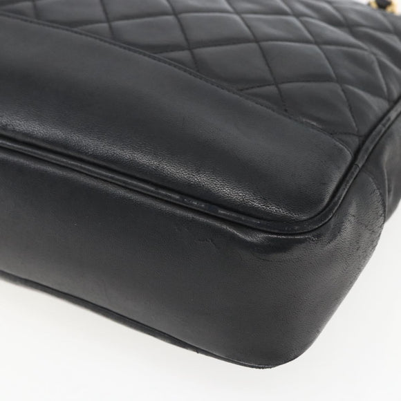 CHANEL Matelasse Chain Shoulder Bag Leather Black Gold CC Auth BA9278