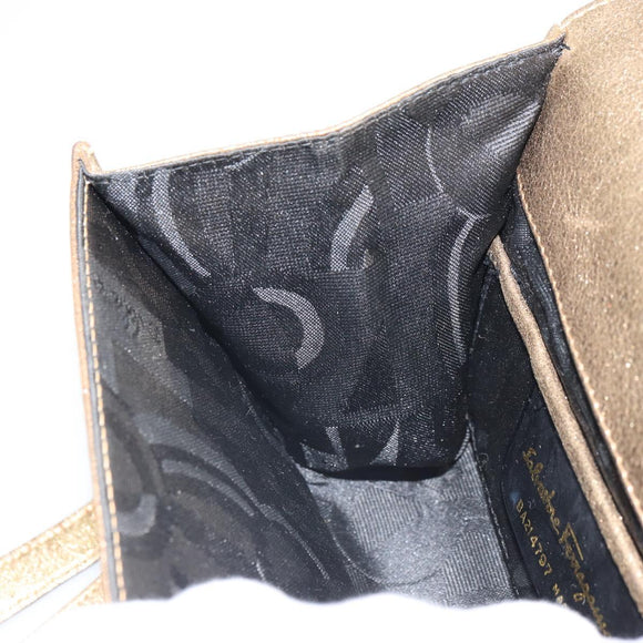 Salvatore Ferragamo Gancini Shoulder Bag Leather Gold Tone Auth BA9316