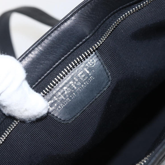 CHANEL Shoulder Bag Leather Black Silver CC Auth BA9339