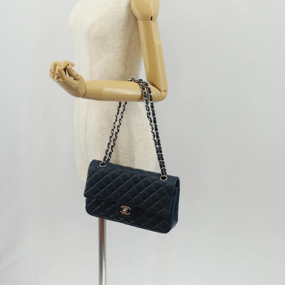 CHANEL Matelasse 25 Double Flap Chain Bag Lamb Skin Navy Silver CC Auth BA9464SM
