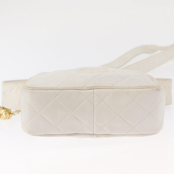 CHANEL Matelasse Shoulder Bag Lamb Skin White Gold CC Auth BA9689