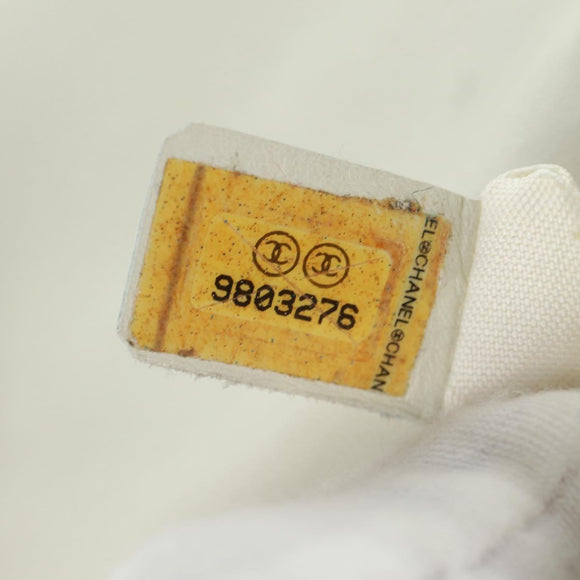 CHANEL Matelasse Cambon Line Shoulder Bag Leather White Black CC Auth BA9742V