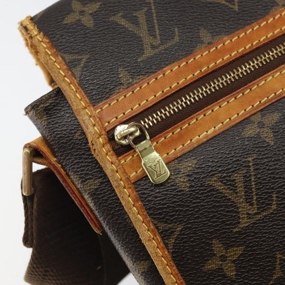 LOUIS VUITTON Monogram Messenger Bosphore PM Shoulder Bag M40106 LV Auth BA9755