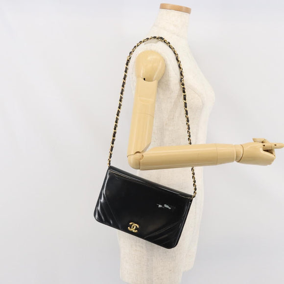 CHANEL Chain Shoulder Bag Patent leather Black Gold CC Auth BA9872