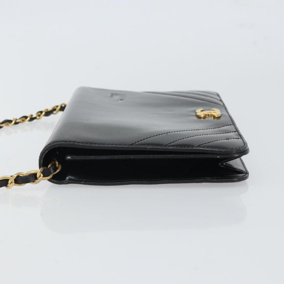 CHANEL Chain Shoulder Bag Patent leather Black Gold CC Auth BA9872