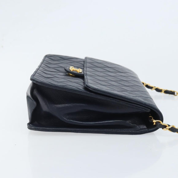 CHANEL Matelassé Chain Schultertasche Lammleder Marine Gold CC Auth BAZ147