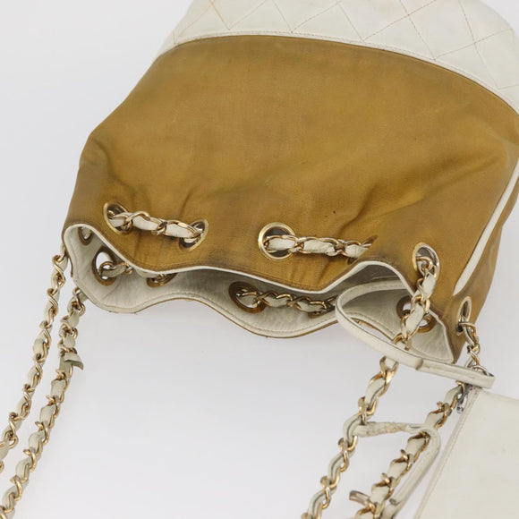 CHANEL Matelasse Drawstring Chain Shoulder Bag Leather Beige Gold CC Auth BAZ157