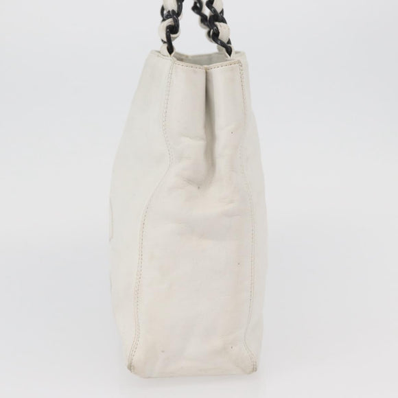 CHANEL Chain Hand Bag Leather White CC Auth BAZ593A