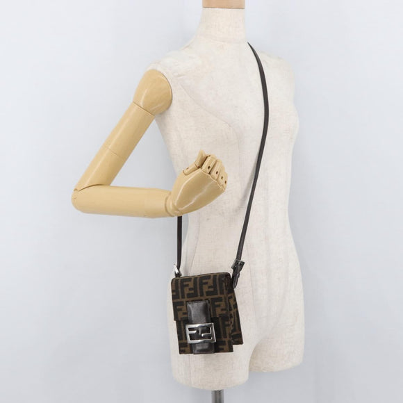FENDI Zucca Canvas Mamma Baguette Shoulder Bag Black Brown Auth BAZ699V