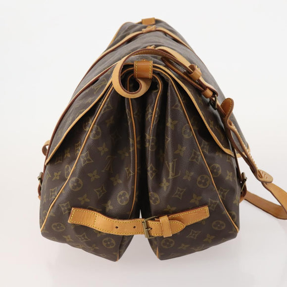 LOUIS VUITTON Monogram Saumur 43 Shoulder Bag M42252 LV Auth BAZ815A