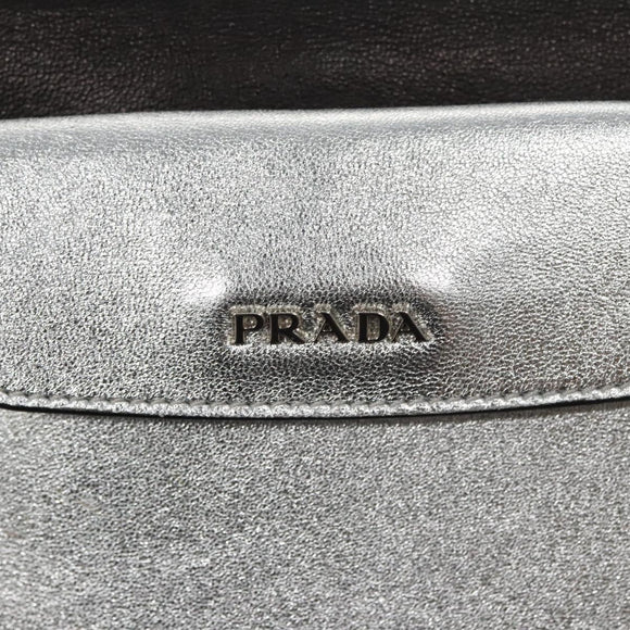 PRADA Kettenschultertasche Leder 2-Wege Silber Auth BD055AV