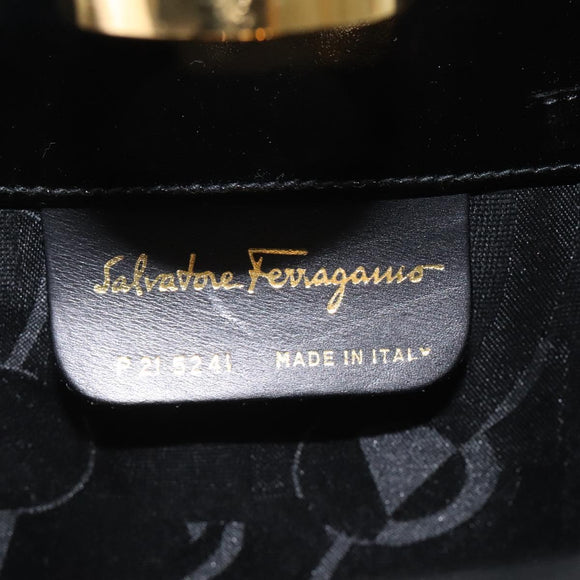Salvatore Ferragamo Gancini Chain Shoulder Bag Enamel Black Gold Auth BD1170