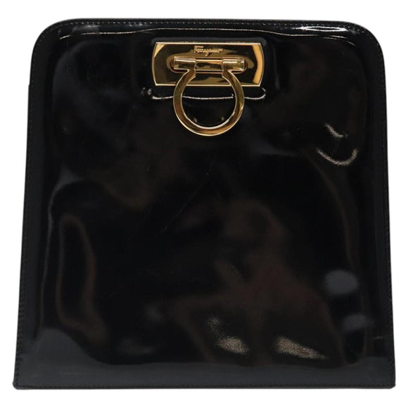 Salvatore Ferragamo Gancini Chain Shoulder Bag Enamel Black Gold Auth BD1170