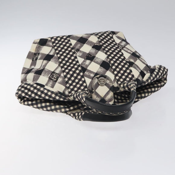 CHANEL Hand Bag Canvas Black CC Auth BD1200