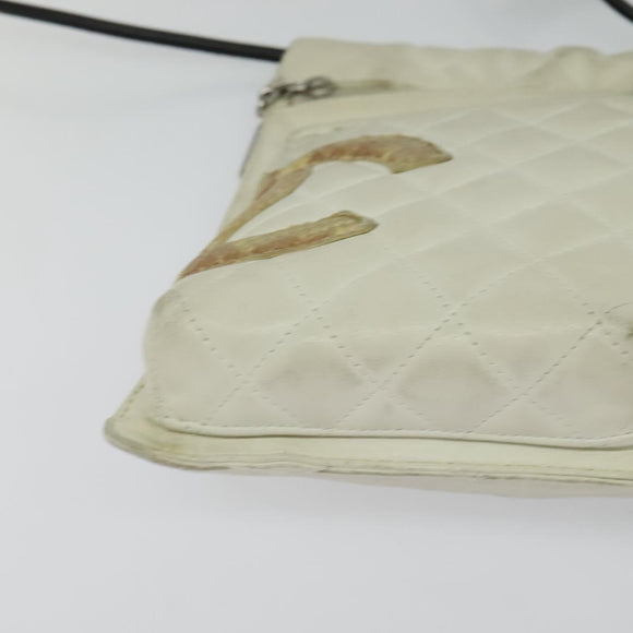 CHANEL Shoulder Bag Lamb Skin White CC Auth BD1411