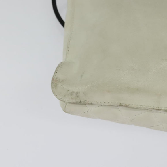 CHANEL Shoulder Bag Lamb Skin White CC Auth BD1411
