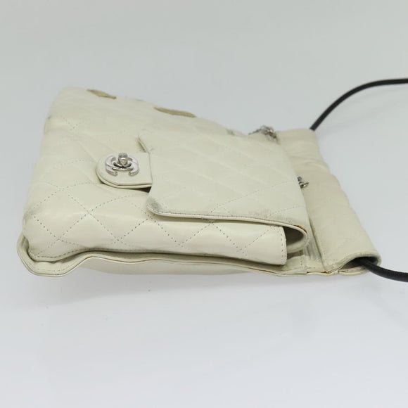 CHANEL Shoulder Bag Lamb Skin White CC Auth BD1411