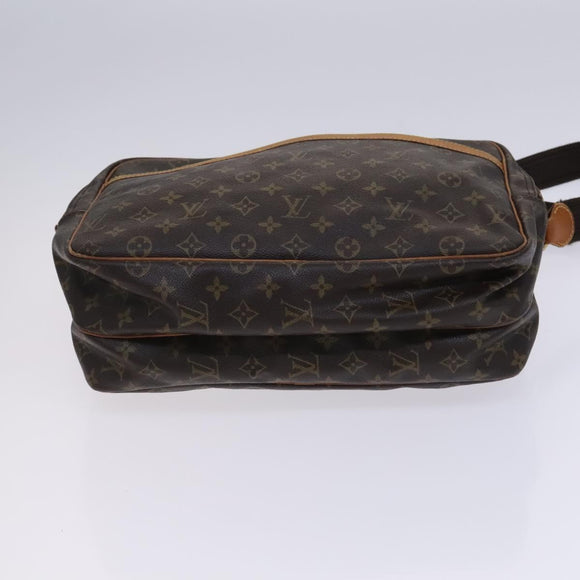 LOUIS VUITTON Monogram Reporter GM Shoulder Bag M45252 LV Auth BD1481