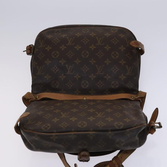 LOUIS VUITTON Monogram Saumur 30 Shoulder Bag M42256 LV Auth BD1799
