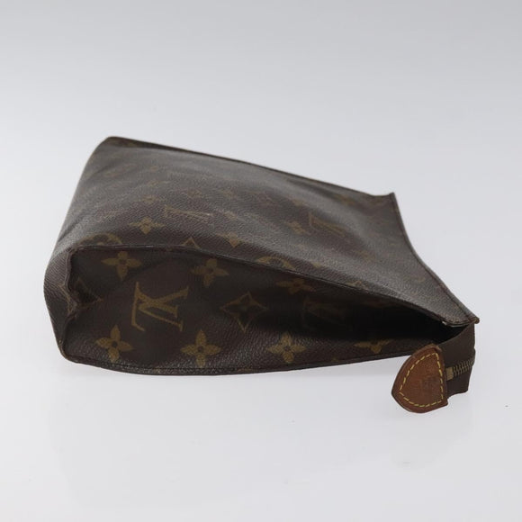 LOUIS VUITTON Monogram Poche Toilette 26 Pouch M47542 LV Auth BD1805