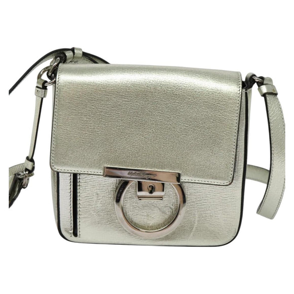 Salvatore Ferragamo Gancini Bag Leather Champagne Gold Silver Auth BD2119