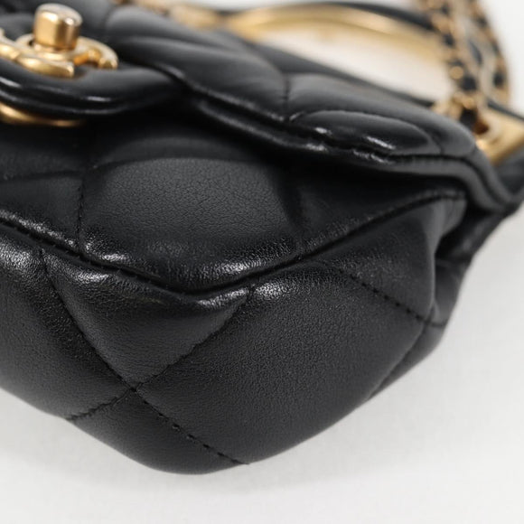 CHANEL Matelasse Chain Pouch Shoulder Bag Lamb Skin Black Gold CC Auth BD2191M