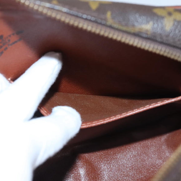 LOUIS VUITTON Monogram Compiegne 28 Clutch Bag M51845 LV Auth BD291