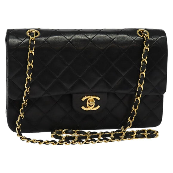 CHANEL Matelasse 25 Double Flap Chain Bag Lamb Skin Black Gold CC Auth BD485A
