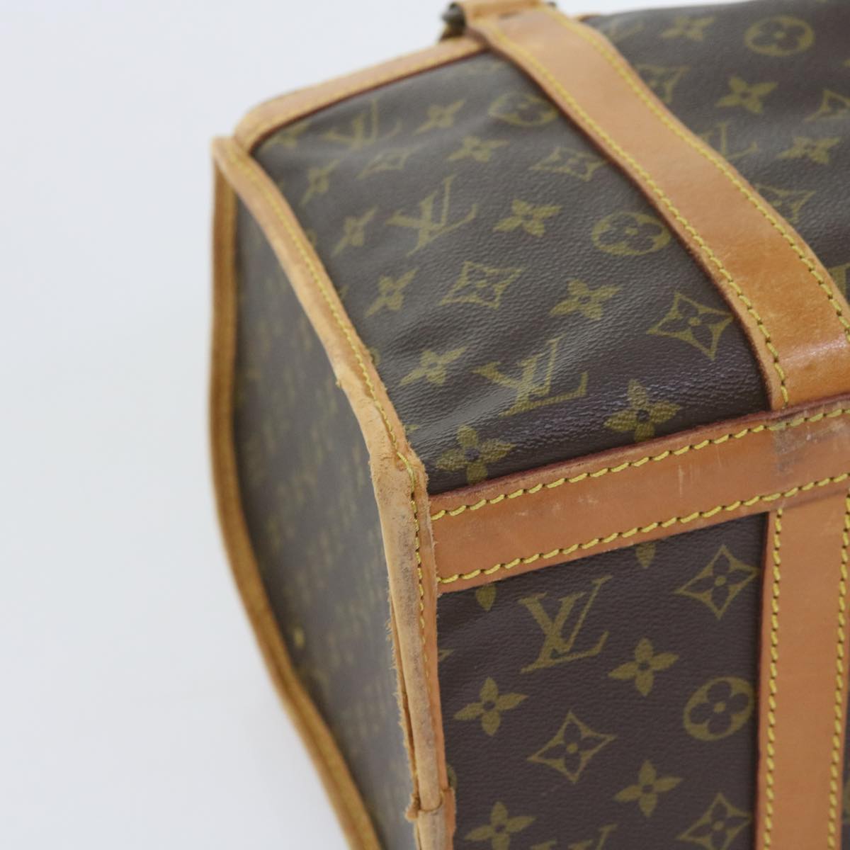 LOUIS VUITTON Monogram Sac Shan 40 Pet Carry M42024 LV Auth bs10022