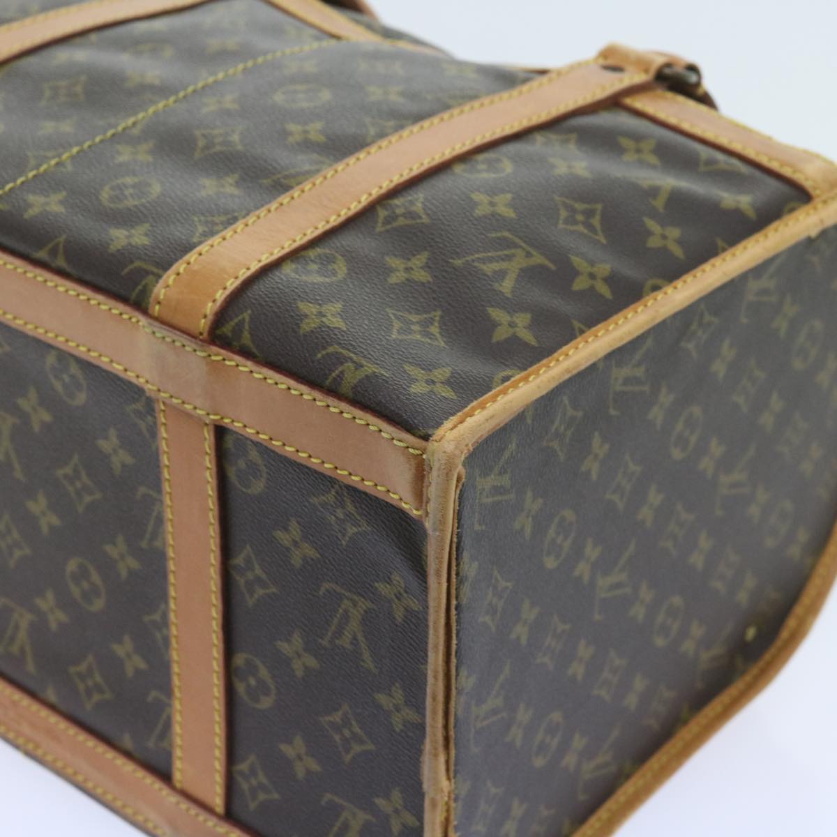 LOUIS VUITTON Monogram Sac Shan 40 Pet Carry M42024 LV Auth bs10022