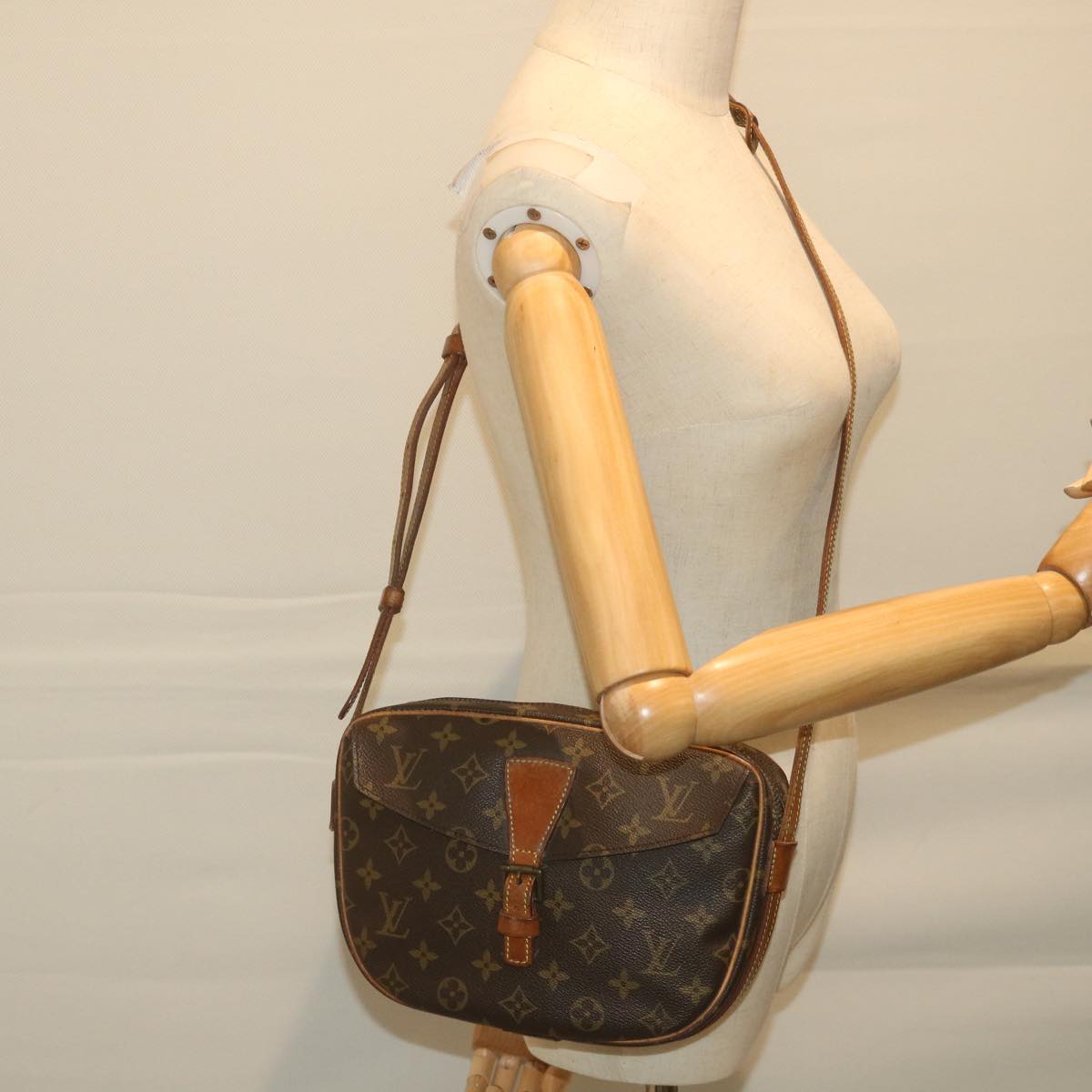 LOUIS VUITTON Monogram Jeune Fille MM Shoulder Bag M51226 LV Auth bs10024