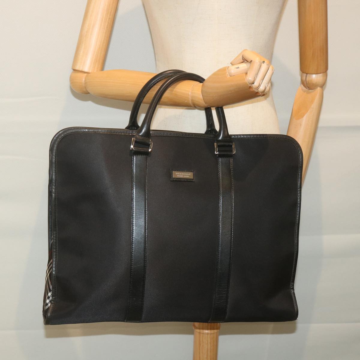 BURBERRY Black Label Hand Bag Nylon Black Auth bs10089