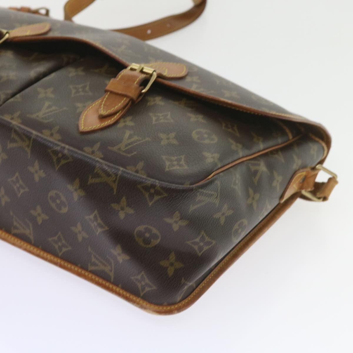 LOUIS VUITTON Monogram Gibeciere GM Shoulder Bag M42246 LV Auth bs10124