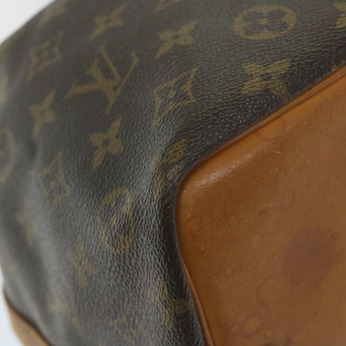 LOUIS VUITTON Monogram Petit Noe Shoulder Bag M42226 LV Auth bs10138