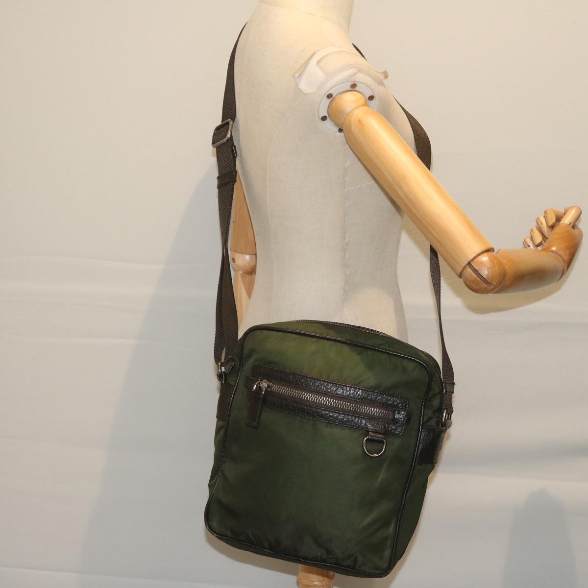 PRADA Shoulder Bag Nylon Khaki Auth bs10312