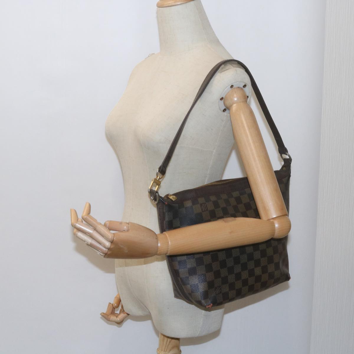 LOUIS VUITTON Damier Ebene Illovo PM Shoulder Bag N51996 LV Auth bs10336