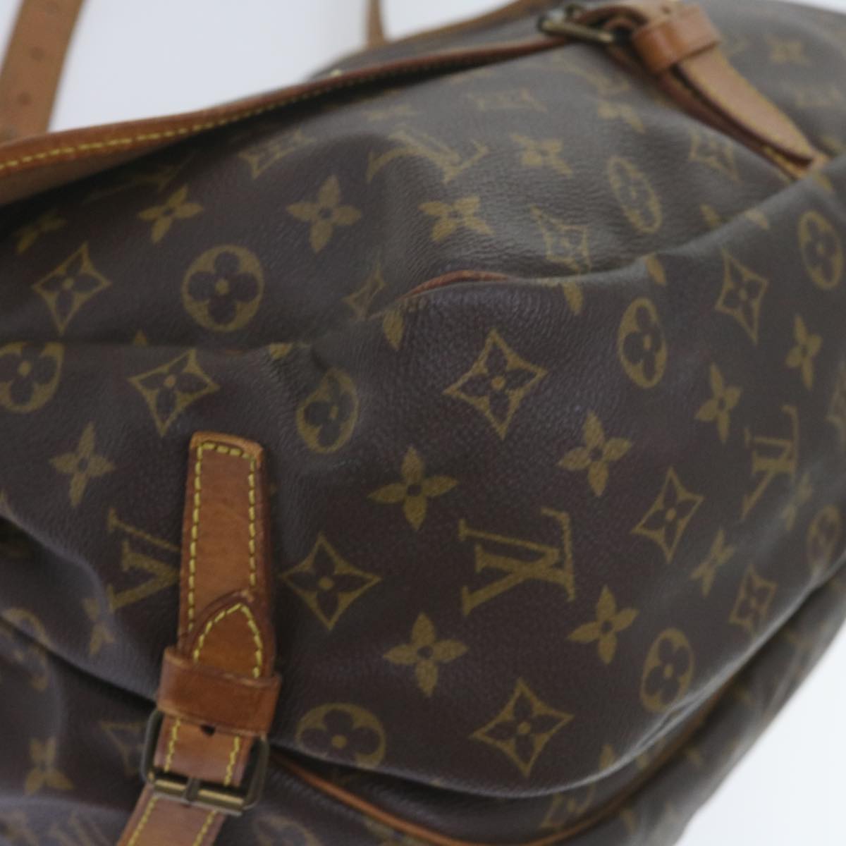 LOUIS VUITTON Monogram Saumur 35 Shoulder Bag M42254 LV Auth bs10450