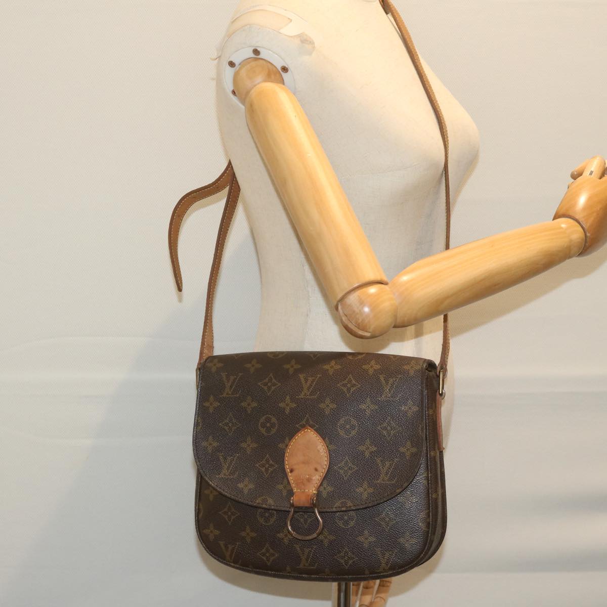 LOUIS VUITTON Monogram Saint Cloud GM Shoulder Bag M51242 LV Auth bs10517