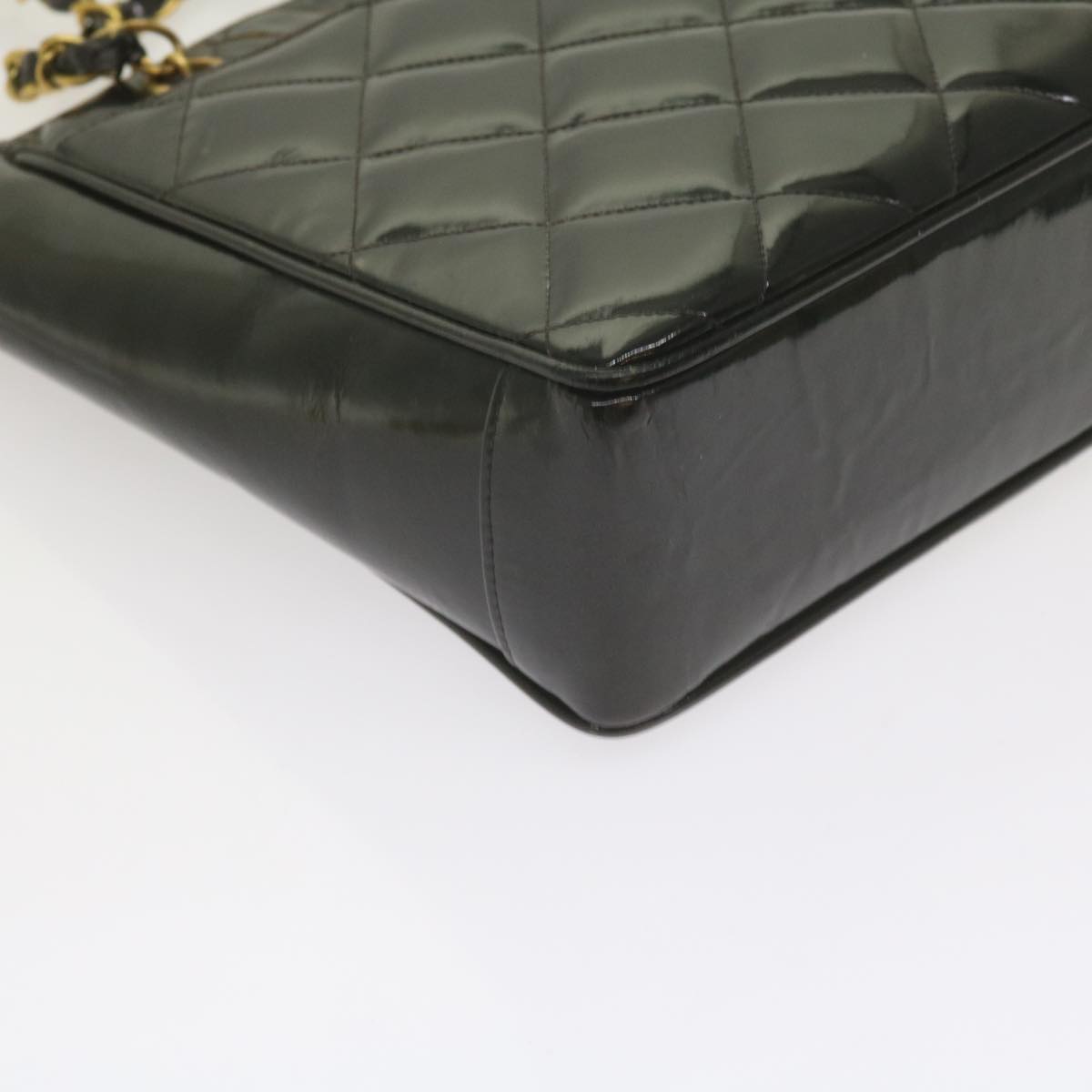 CHANEL Matelasse Chain Shoulder Bag Patent leather Black CC Auth bs10554