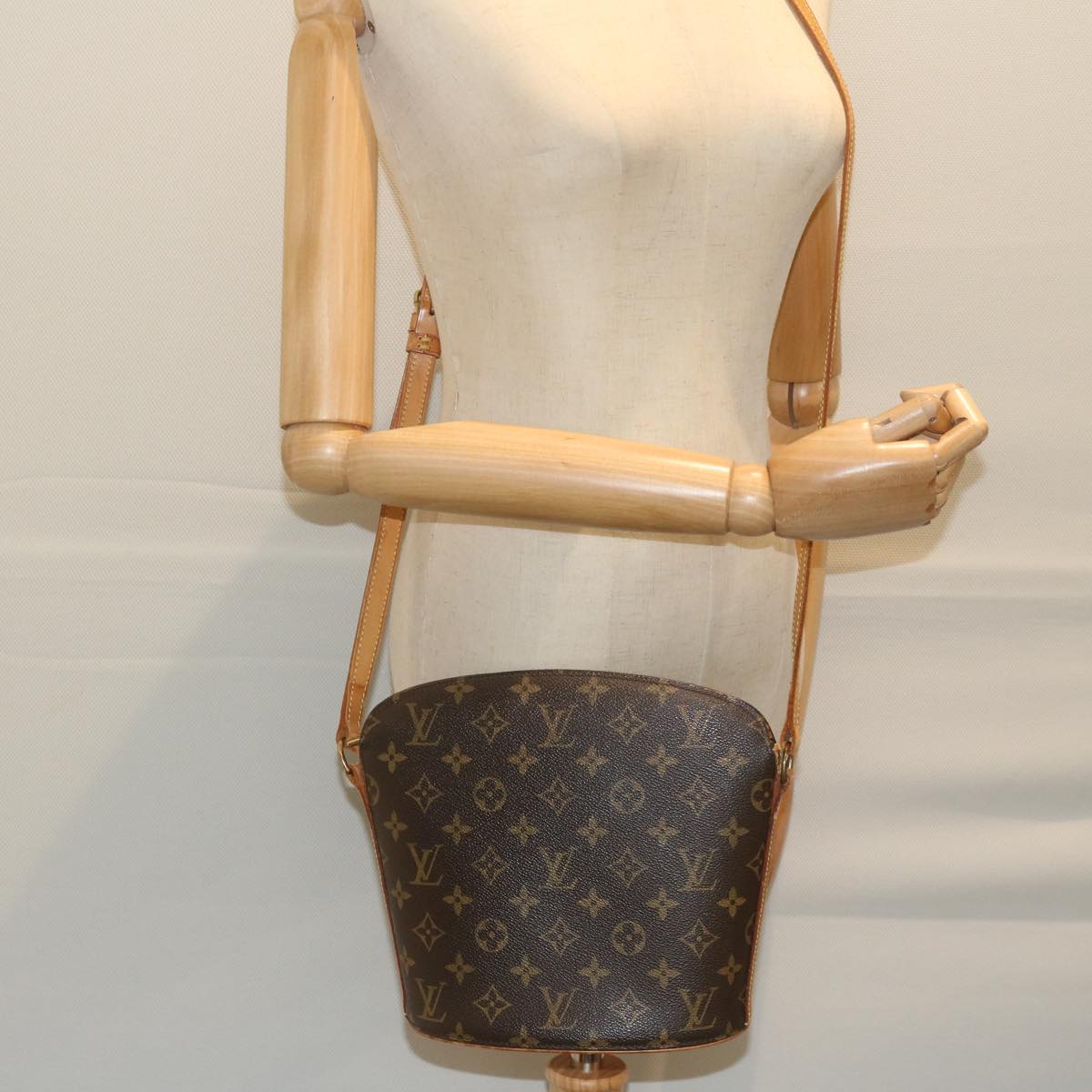 LOUIS VUITTON Monogram Drouot Shoulder Shoulder Bag M51290 LV Auth bs10565