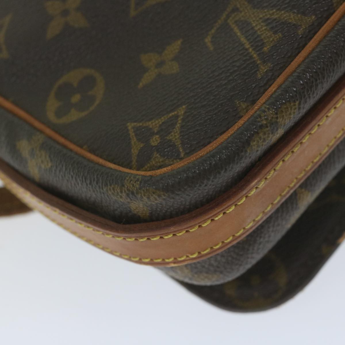 LOUIS VUITTON Monogram Saint Germain 28 Shoulder Bag M51207 LV Auth bs10622