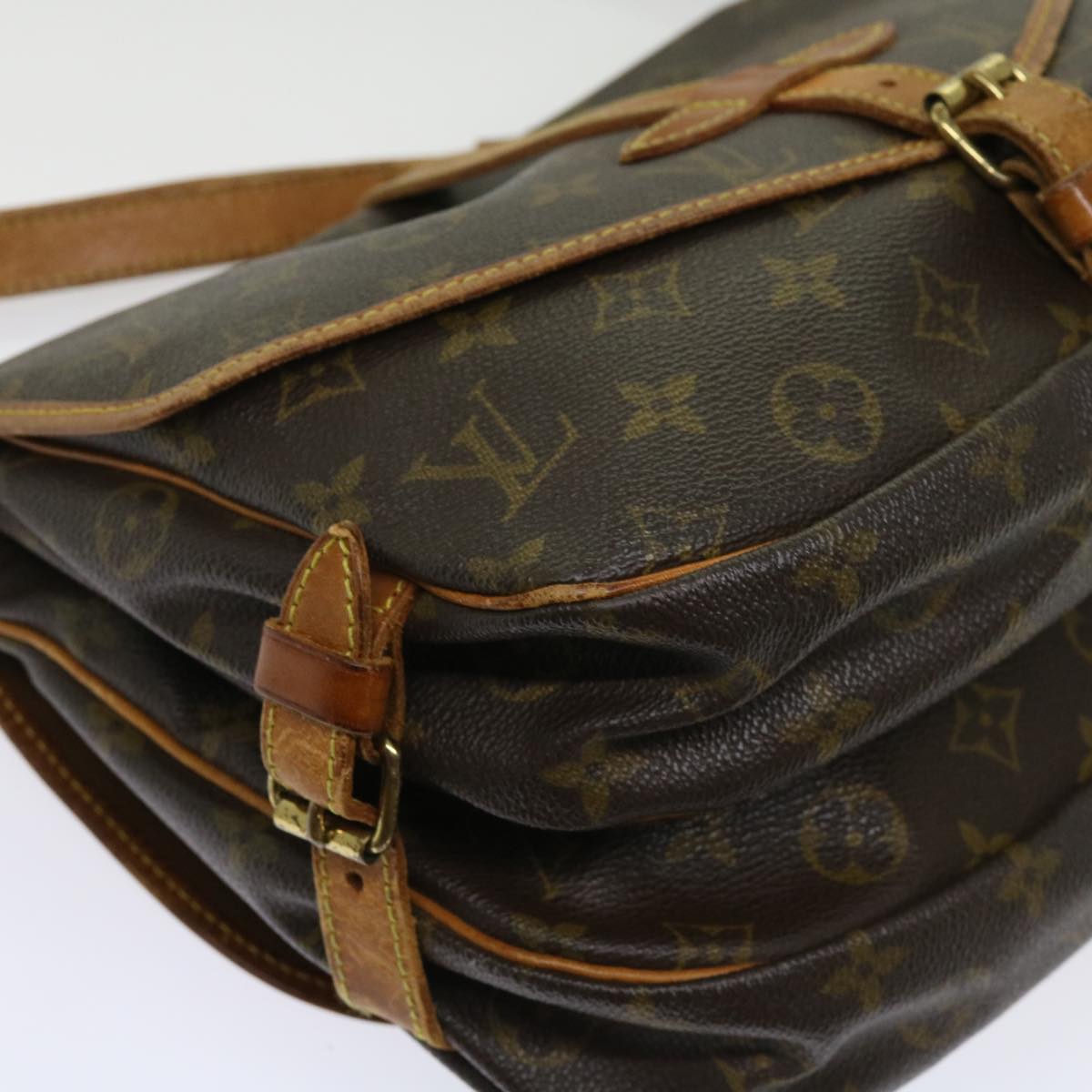 LOUIS VUITTON Monogram Saumur 30 Shoulder Bag M42256 LV Auth bs10650