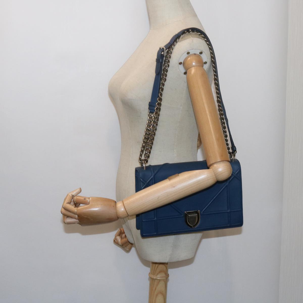 Christian Dior Chain Shoulder Bag Leather Blue Auth bs10952