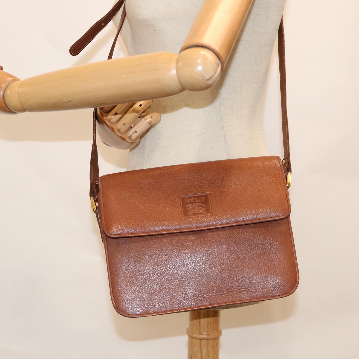Burberrys Shoulder Bag Leather Brown Auth bs11137