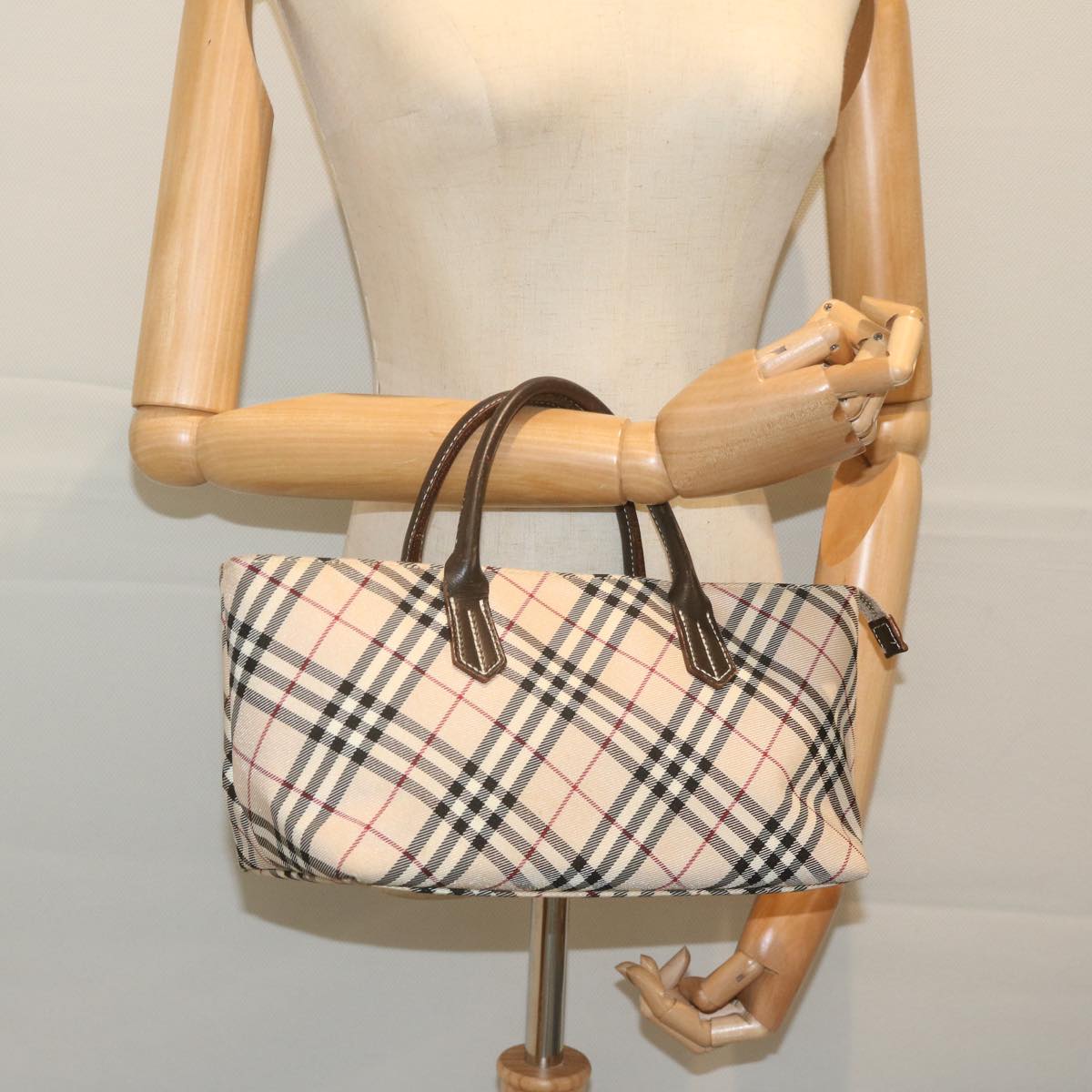 BURBERRY Nova Check Blue Label Hand Bag Nylon Beige Auth bs11218