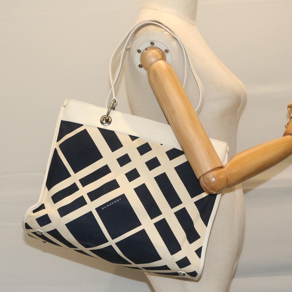 BURBERRY Tote Bag Canvas Navy White Auth bs11353