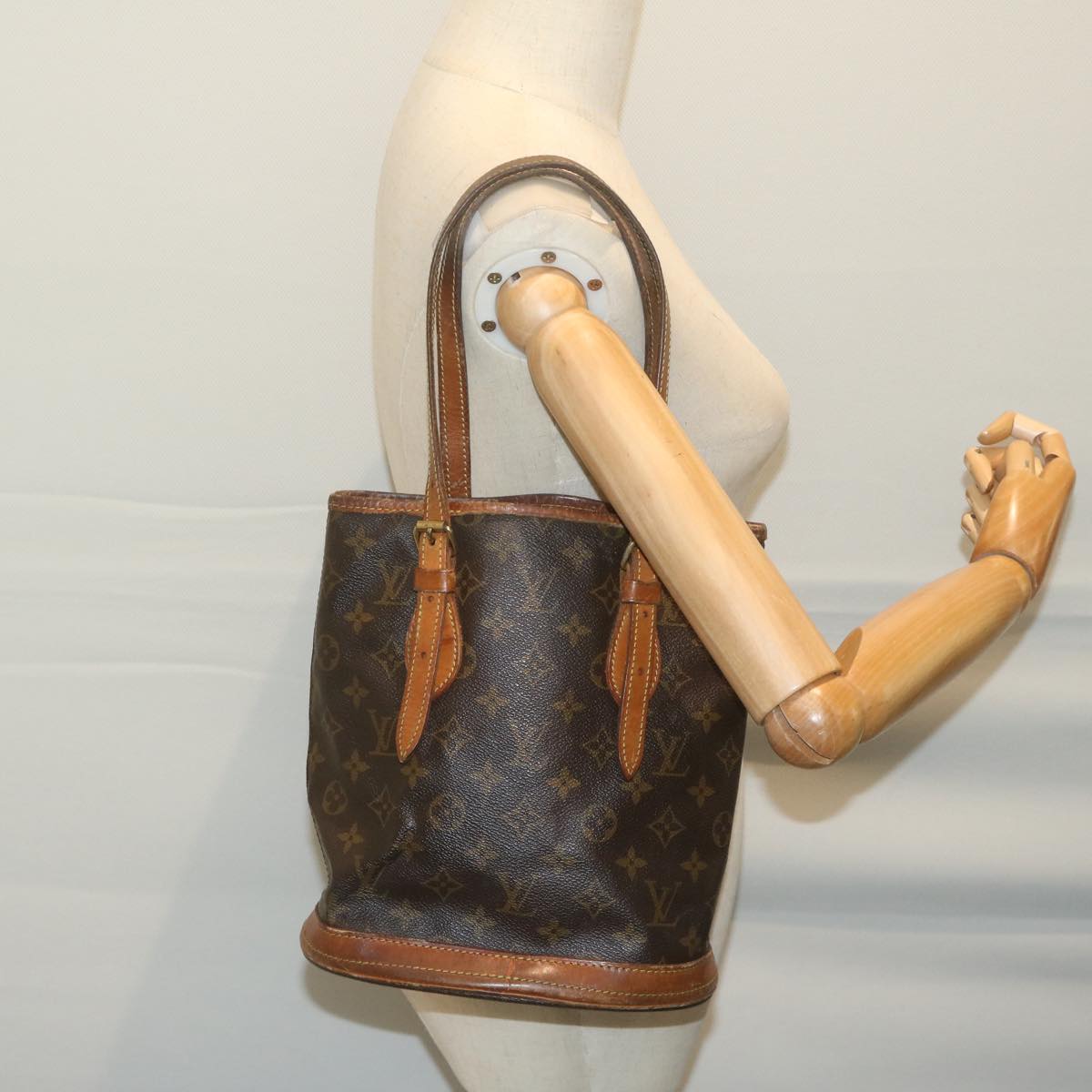 LOUIS VUITTON Monogram Bucket PM Shoulder Bag M42238 LV Auth bs11534