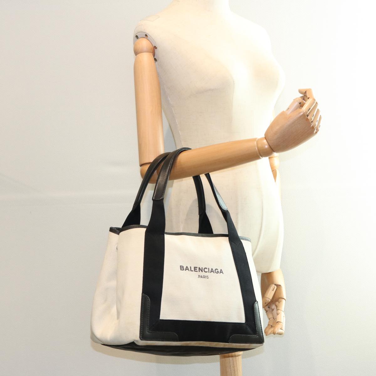 BALENCIAGA Hand Bag Canvas White Black Auth bs11596