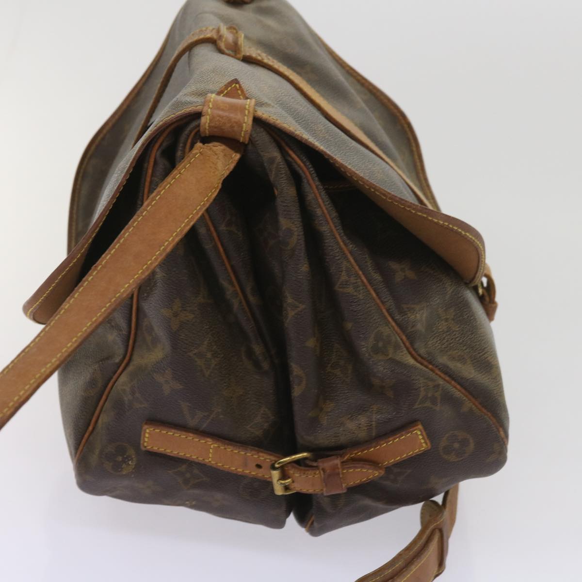 LOUIS VUITTON Monogram Saumur 35 Shoulder Bag M42254 LV Auth bs11608