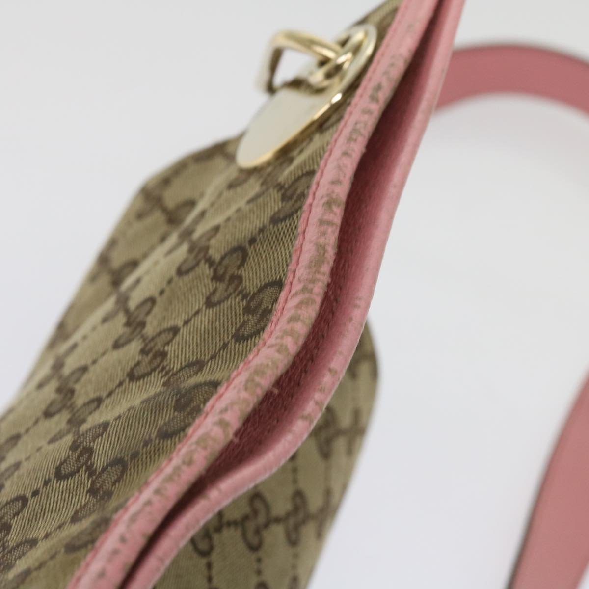 GUCCI GG Canvas Shoulder Bag Beige Auth bs11628